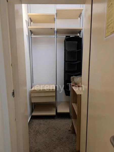 1 Bed Condo for Rent in Hedges Park Condominium - Image 7