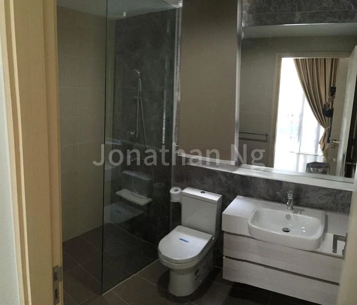 2 Bed Condo for Rent in  The Luxurie - Image 4