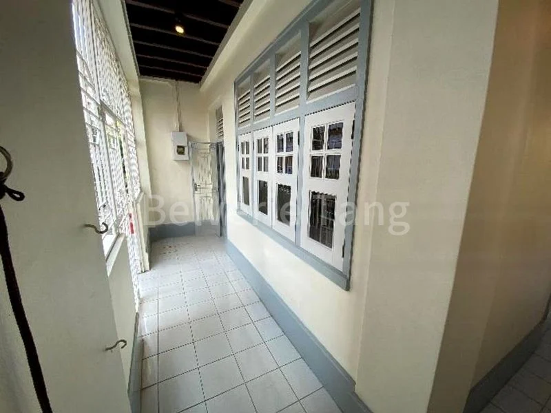 2 Bed Conservation House (Landed) for Rent in  Saint George's Lane - Image 9