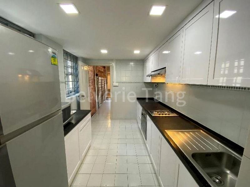 2 Bed Conservation House (Landed) for Rent in  Saint George's Lane - Image 16