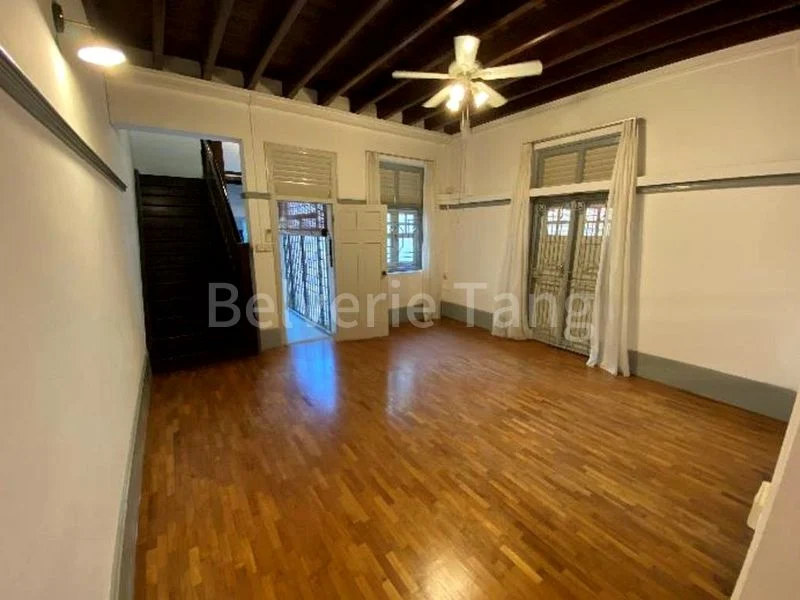 2 Bed Conservation House (Landed) for Rent in  Saint George's Lane - Image 15