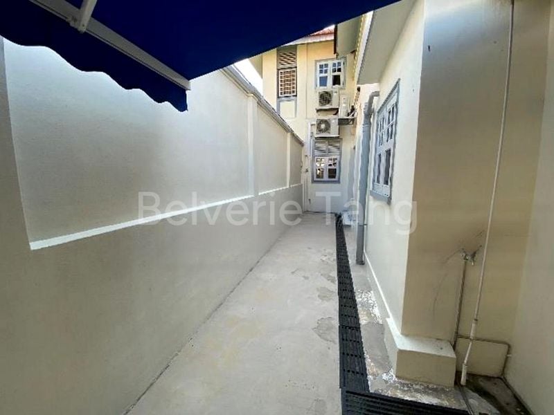 2 Bed Conservation House (Landed) for Rent in  Saint George's Lane - Image 12