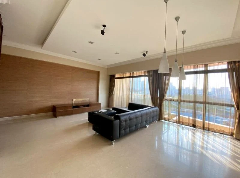 3 Bed Condo for Rent in  Thomson 800 - Image 4