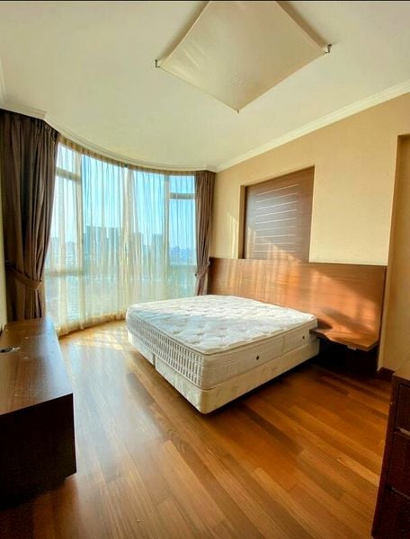 3 Bed Condo for Rent in  Thomson 800 - Image 6