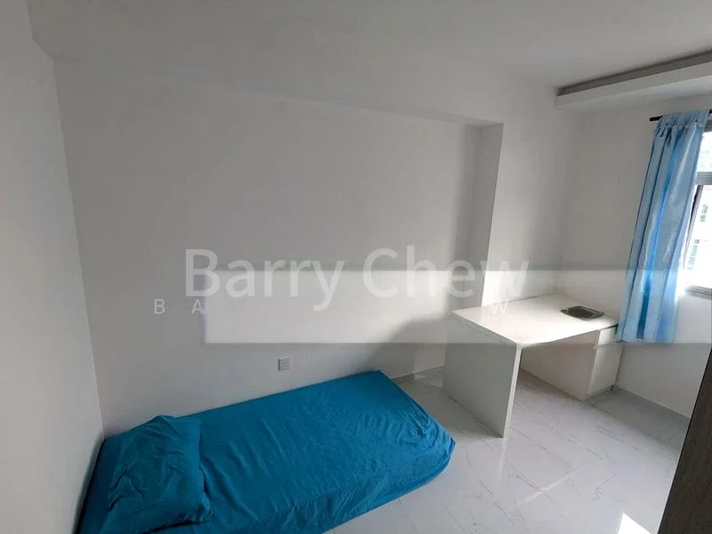 Common Room (HDB) for Rent in  815B Choa Chu Kang Avenue 7 - Image 3