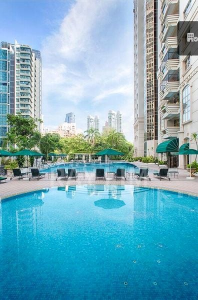 4 Bed Condo for Rent in  Leonie Condotel - Image 17