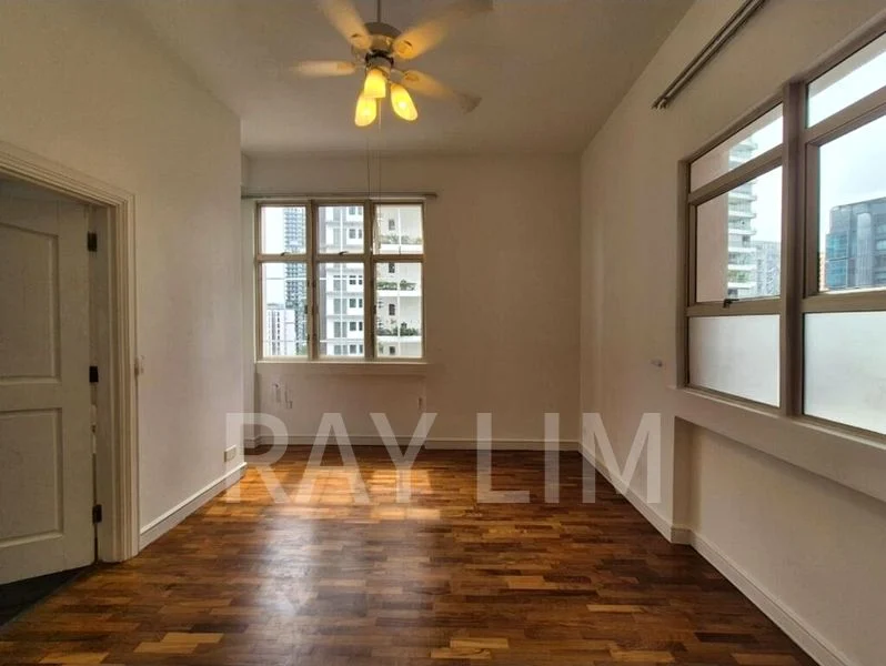 4 Bed Condo for Rent in  Leonie Condotel - Image 10