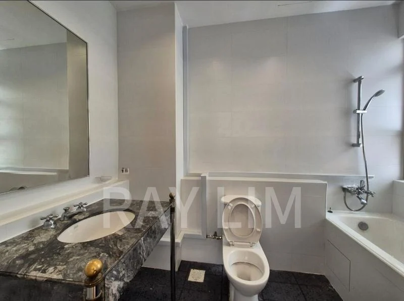 4 Bed Condo for Rent in  Leonie Condotel - Image 14