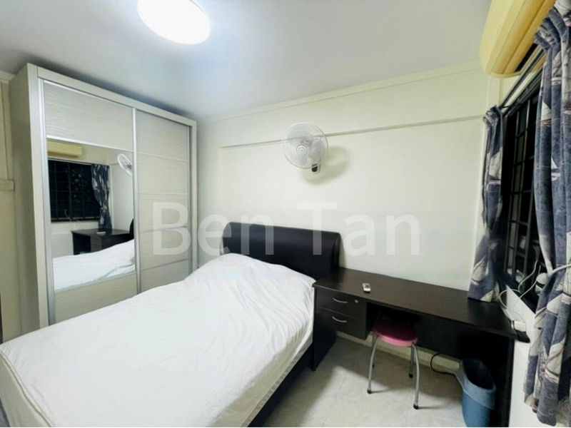Common Room (HDB) for Rent in  742 Yishun Avenue 5 - Image 3