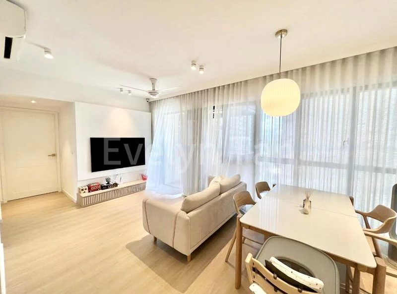 4 Bed Condo for Sale in  Riverfront Residences - Image 15