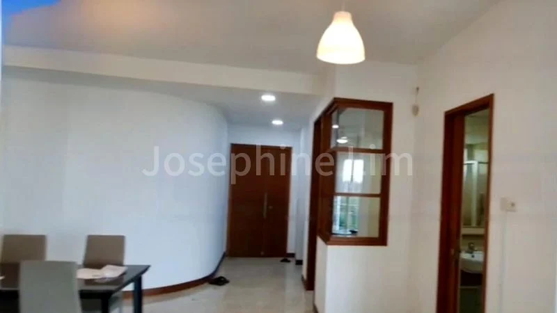 2 Bed Condo for Rent in Cote D'azur - Image 2