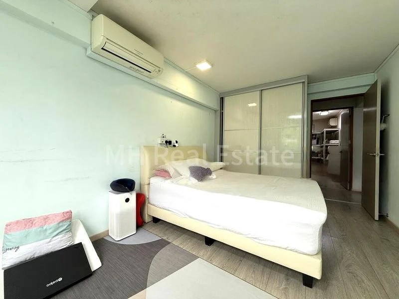 3 Room (3STD) HDB for Sale in  16 Taman Ho Swee - Image 3