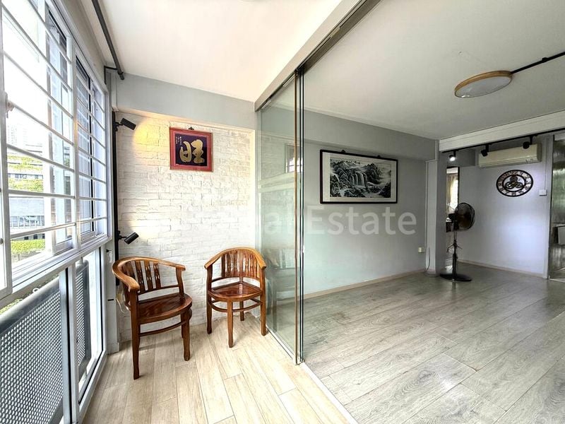 3 Room (3STD) HDB for Sale in  16 Taman Ho Swee - Image 1