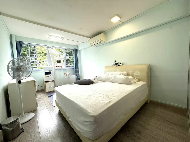 3 Room (3STD) HDB for Sale in  16 Taman Ho Swee - Image 5