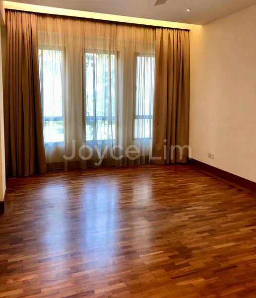 4+1 Bed Condo for Sale in  Palm Spring - Image 13