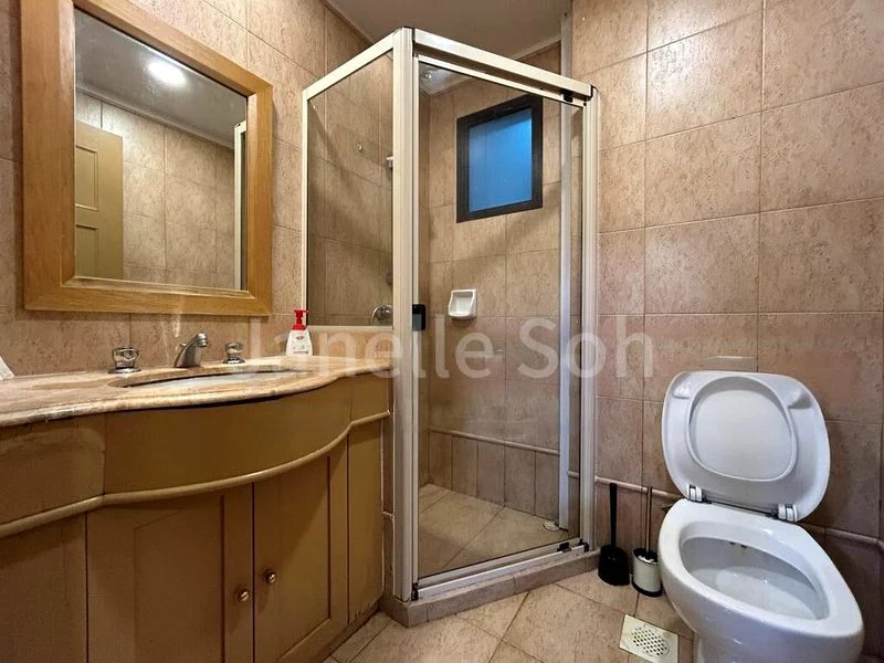 Room (Condo) for Rent in  Heritage View - Image 6