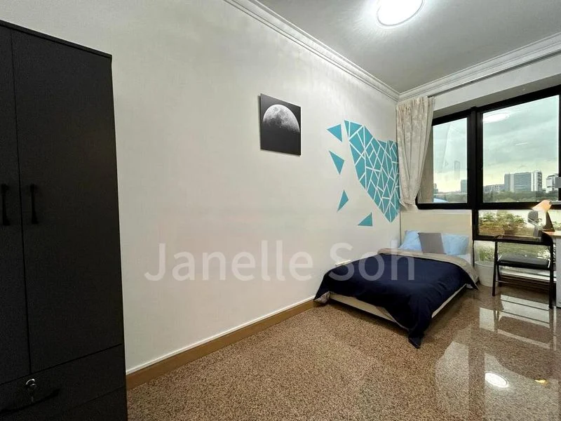 Room (Condo) for Rent in  Heritage View - Image 8