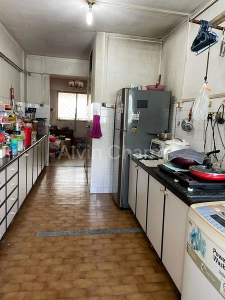 4 Room (4S) HDB for Sale in 253 Yishun Ring Road - Image 10