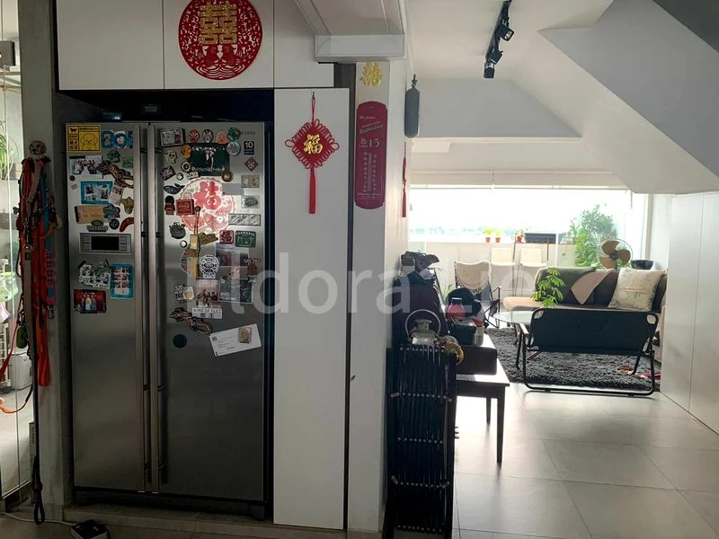 Executive HDB for Rent in  50 Teban Gardens Road - Image 2
