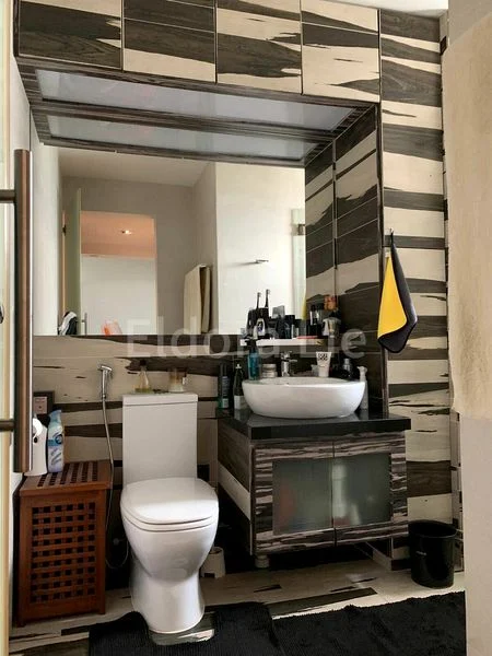 Executive HDB for Rent in  50 Teban Gardens Road - Image 11