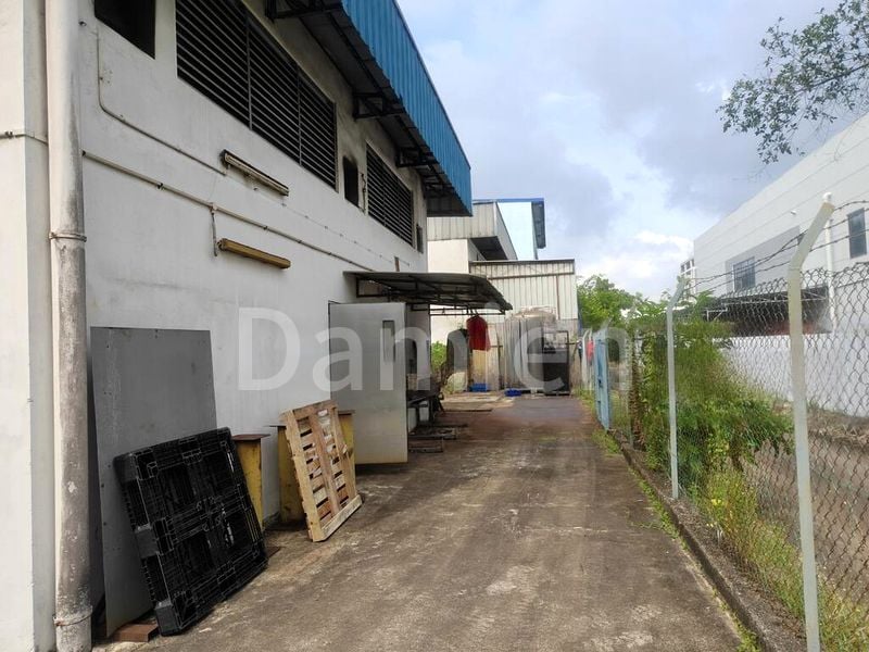 Factory / Workshop (B2) for Sale: Pioneer Workshop - Image 6