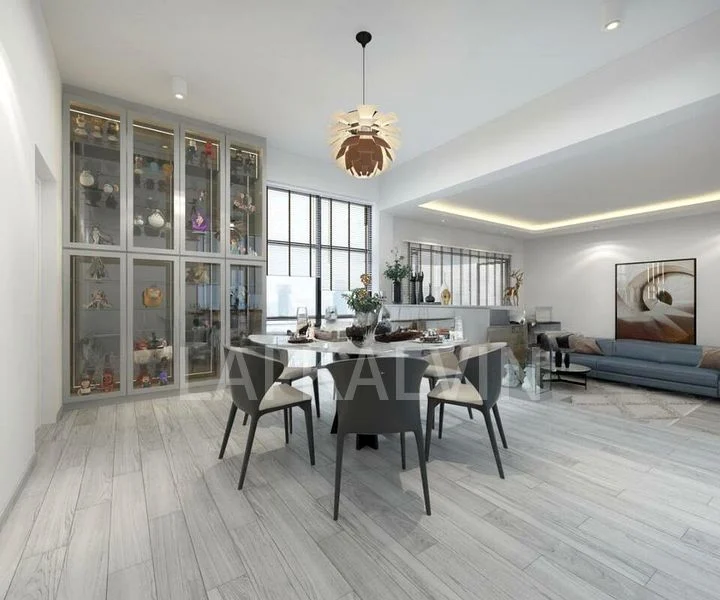 4 Bed Condo for Rent in  Cashew Heights Condominium - Image 1