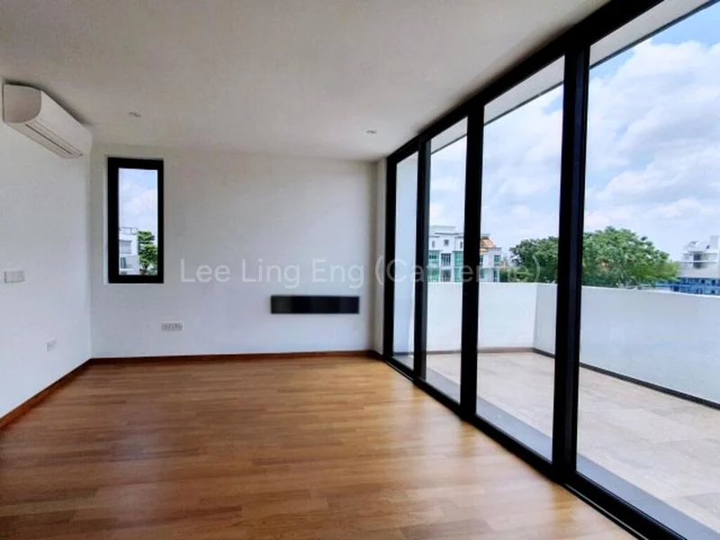 6 Bed Bungalow (Landed) for Sale in  Charlton Park - Image 8