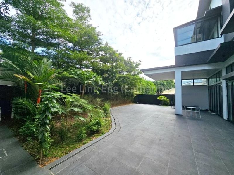 6 Bed Bungalow (Landed) for Sale in  Charlton Park - Image 10