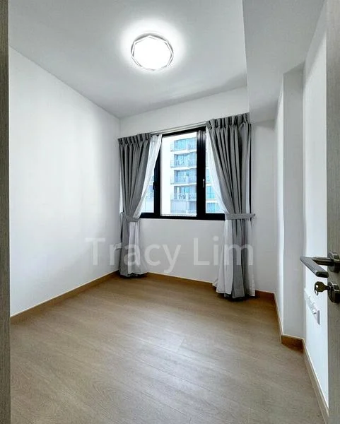 2 Bed Condo for Rent in  Treasure at Tampines - Image 3
