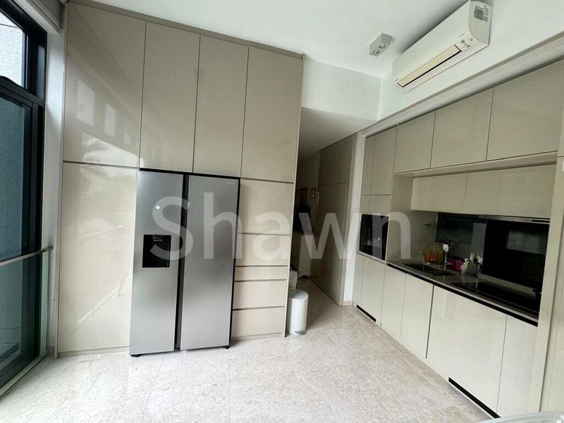 3 Bed Condo for Rent in  38 Jervois - Image 4