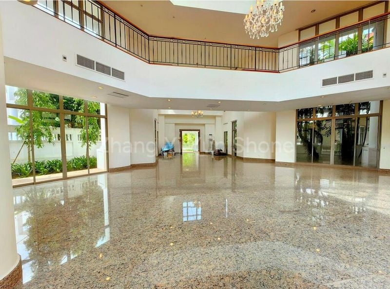 6 Bed Bungalow (Landed) for Rent in  Villas Holland - Image 1