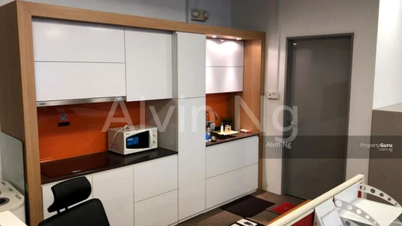 Light Industrial (B1) for Rent in  Vertex - Image 1