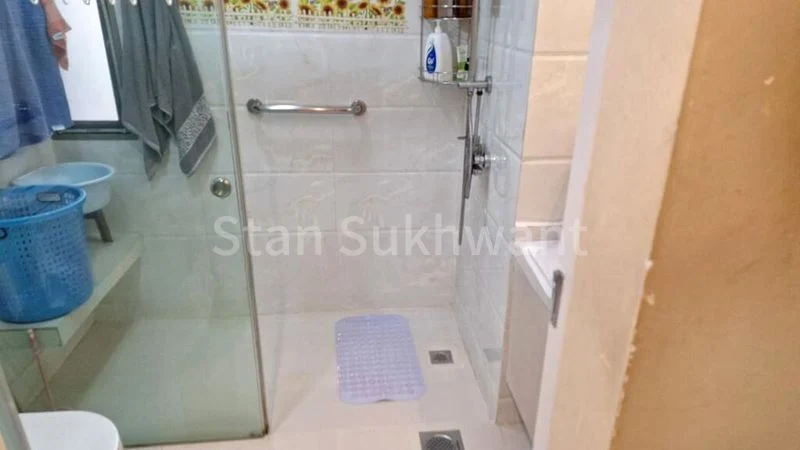 3 Bed Condo for Rent in  Parc Vista - Image 11