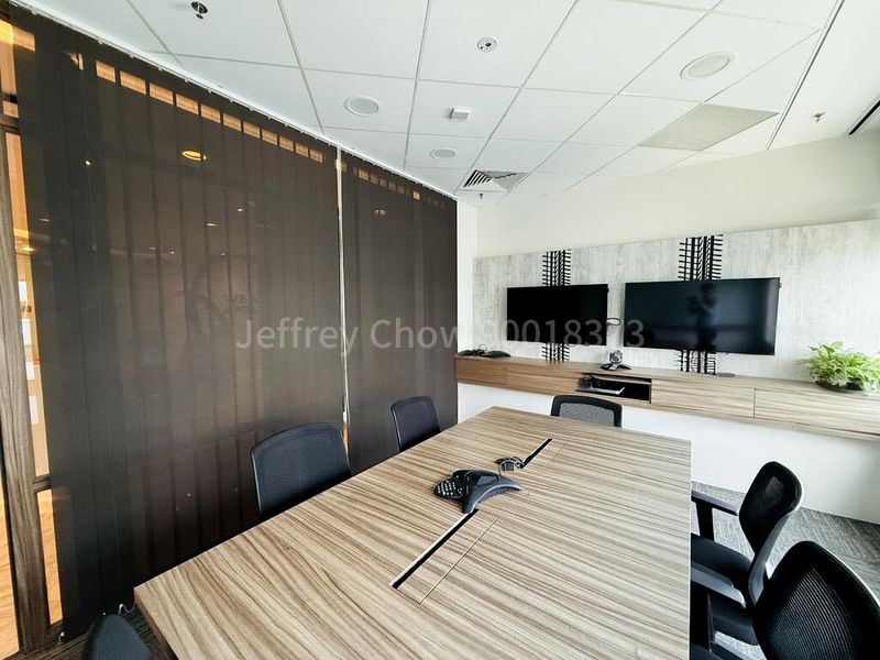 Office for Rent: Suntec City Tower - Image 5