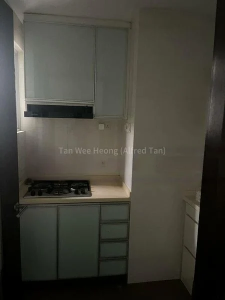 2 Bed Apartment (Condo) for Rent in  Melrose Ville - Image 5