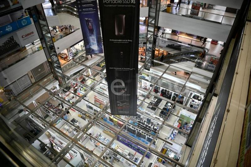 Mall Shop for Sale in  Sim Lim Square - Image 2