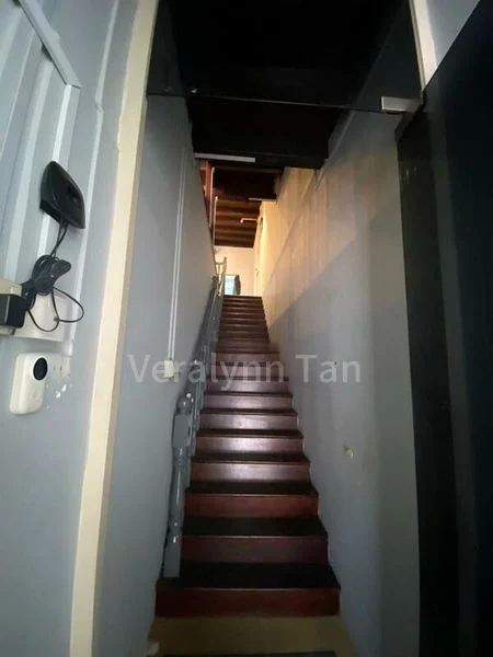 Shop / Shophouse for Rent: 20A Sago Street - Image 4