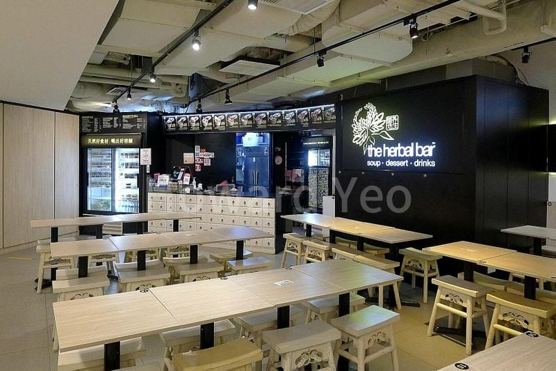 Food & Beverage for Rent: Raffles Place Shop, 800 sqft - Image 1