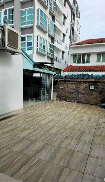 5 Bed Semi-Detached House (Landed) for Sale in  Keng Yee Garden - Image 1