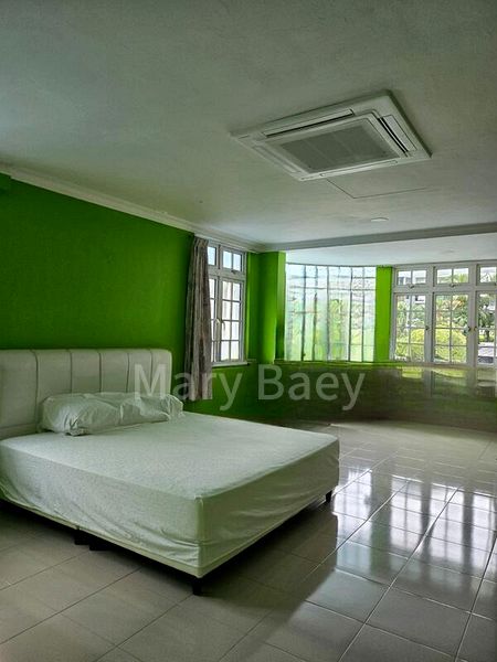 5 Bed Semi-Detached House (Landed) for Sale in  Keng Yee Garden - Image 4