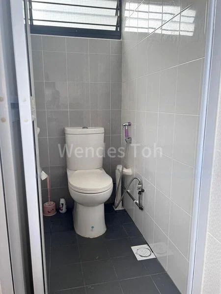 Common Room (HDB) for Rent in  504 Bedok North Street 3 - Image 5