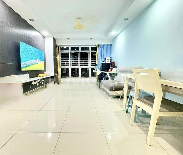 4 Room (4A) HDB for Sale in  211D Compassvale Lane - Image 5