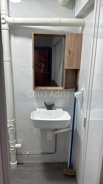 Common Room (HDB) for Rent in  363 Clementi Avenue 2 - Image 6