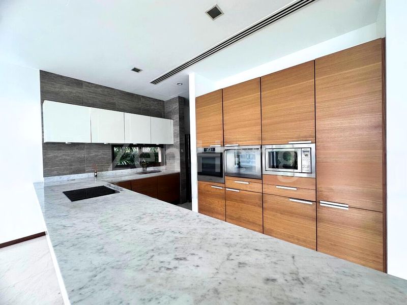 7 Bed Bungalow (Landed) for Sale in  Coral Island - Image 10