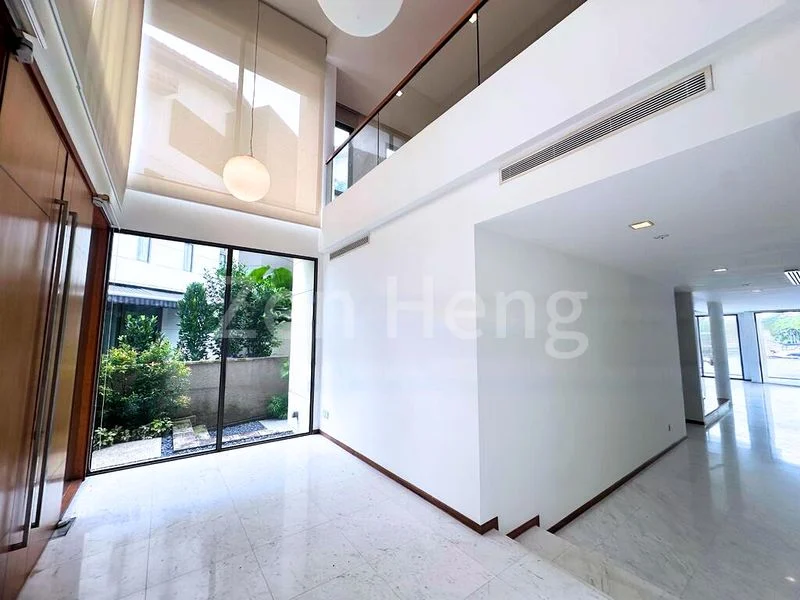 7 Bed Bungalow (Landed) for Sale in  Coral Island - Image 1