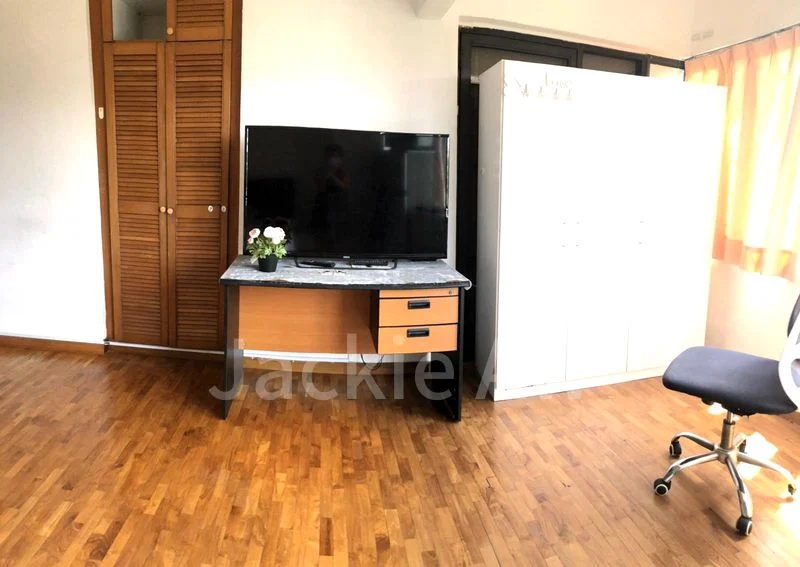 Master Room (Condo) for Rent in Teresa Ville - Image 7