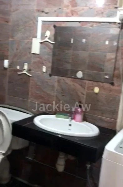 Master Room (Condo) for Rent in Teresa Ville - Image 11