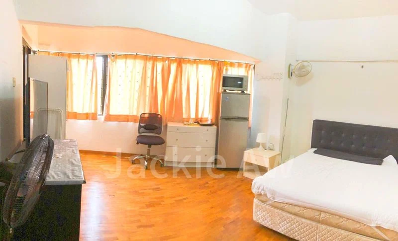 Master Room (Condo) for Rent in Teresa Ville - Image 12