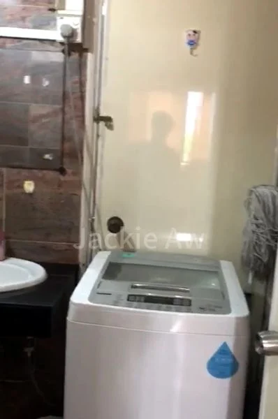 Master Room (Condo) for Rent in Teresa Ville - Image 3