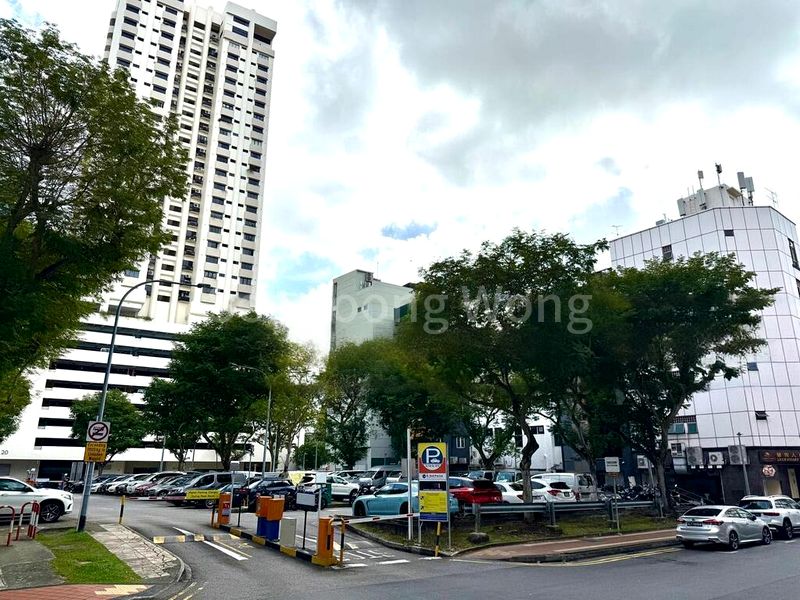 Shop / Shophouse for Rent: Carpenter Street Restaurant Cafe - Image 1